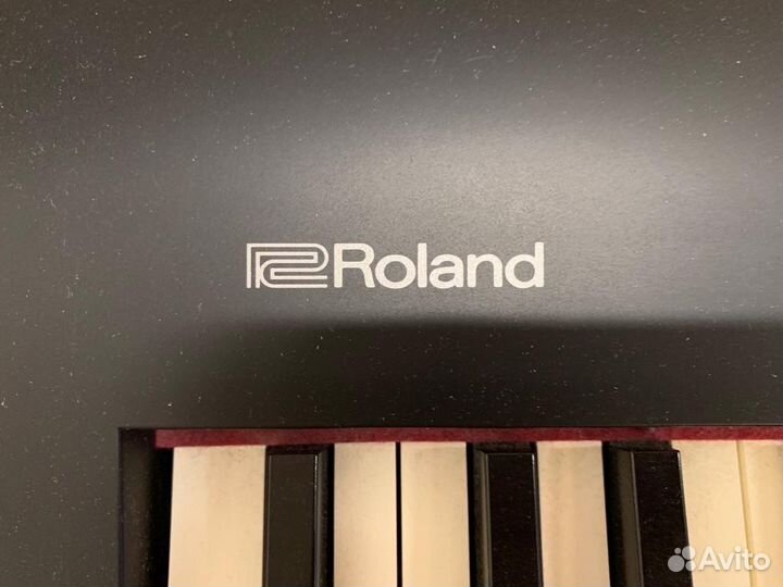 Roland FP-30 Цифровое пианино + аксессуары