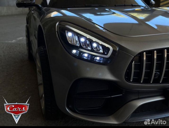 Детский электромобиль Mercedes-AMG GT R