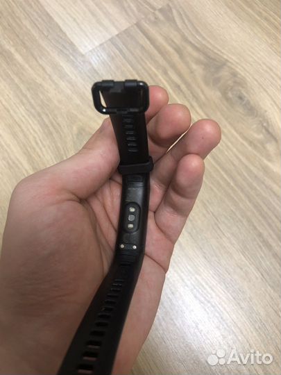 Фитнес браслет honor band 5