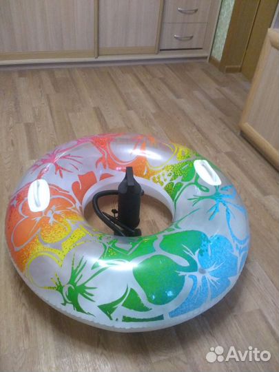 Круг для плавания 90см с насосом