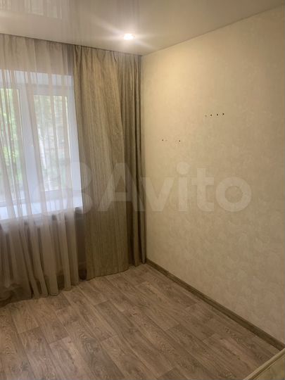 2-к. квартира, 46 м², 2/5 эт.