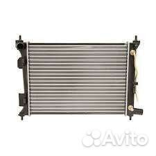 Радиатор охлаждения Kia Rio lll /AT