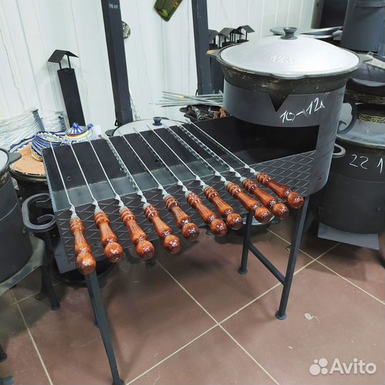 Мангал с очагом под казан 10-12л