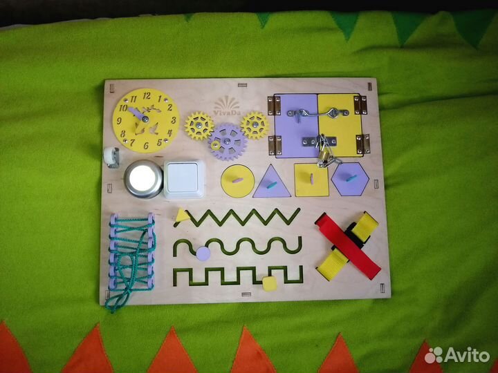 Бизиборд развивающая доска