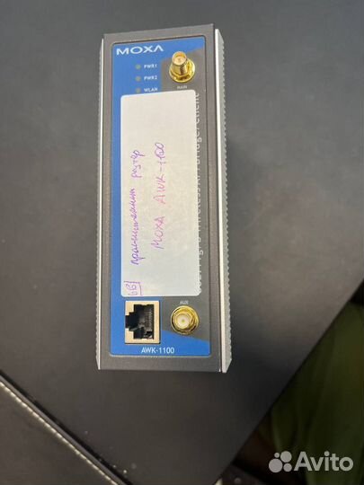 Промышленный роутер moxa AWK-1100