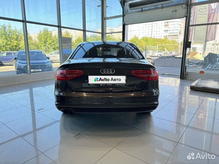 Audi A4 2.0 AMT, 2012, 184 749 км