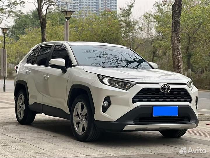 Toyota RAV4 2.0 CVT, 2021, 30 000 км