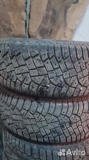 Continental IceContact 2 215/65 R16