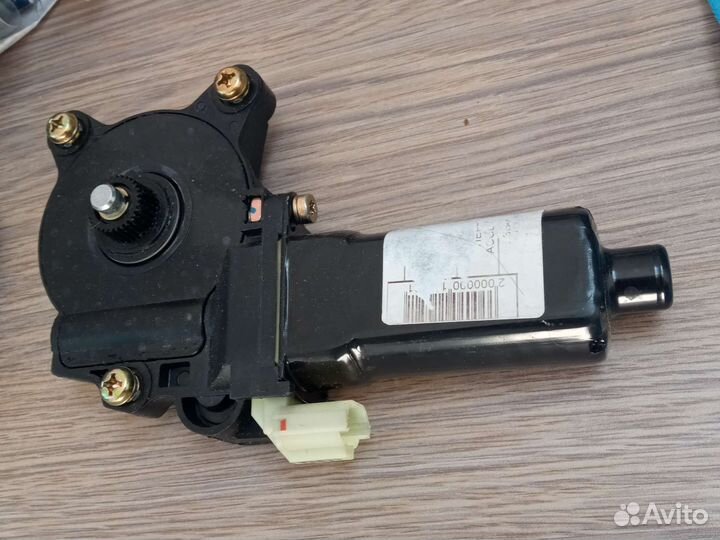 Мотор стеклоподъёмника Hyundai Sonata Тагаз