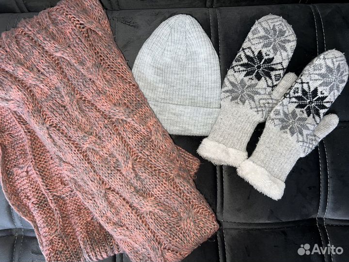 Варежки, шапка и шарф