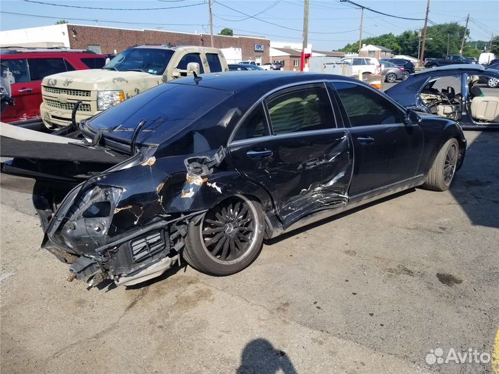 Разбор на запчасти Mercedes S W221