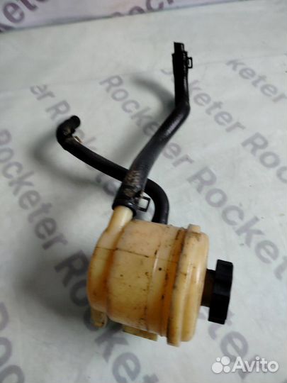 Бачок гур Hyundai Accent 2008