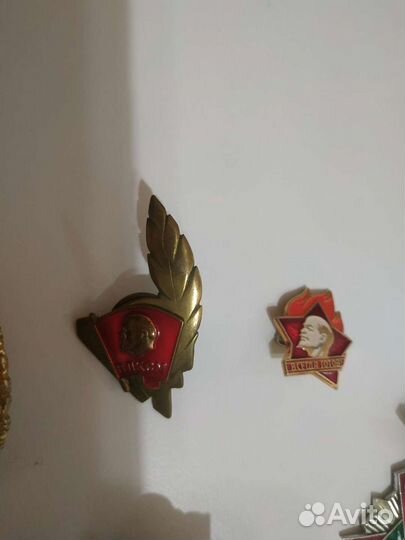 Значки и нагрудные знаки СССР