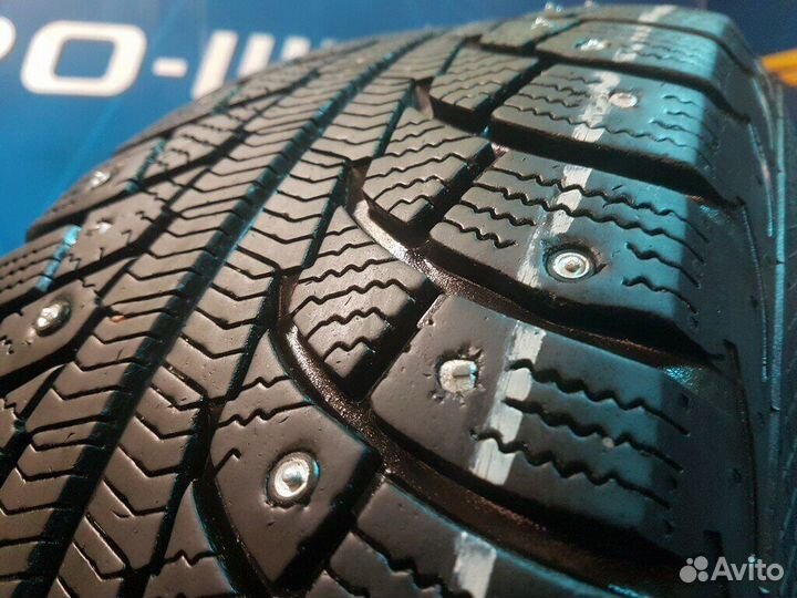 Gislaved Nord Frost 5 215/65 R16