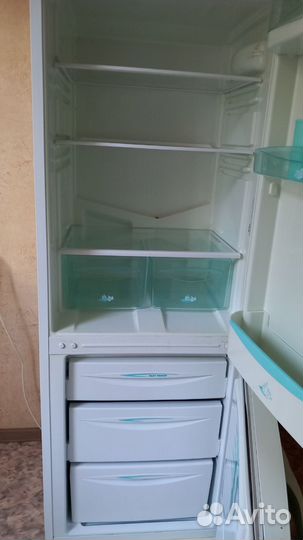 Холодильник stinol