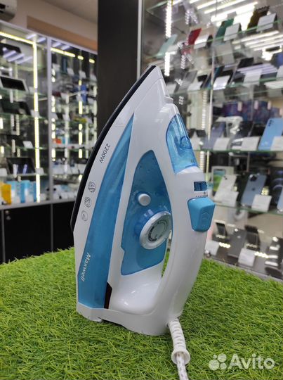 Утюг Maxwell MW-3055 B