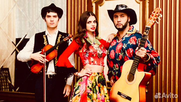 Цыганский ансамбль Михаила Жемчужного на юбилей