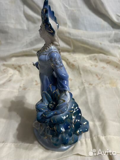 Статуэтка Хозяйка медной горы Гжель