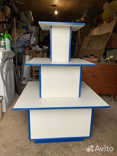 Тумба для выкладки товара