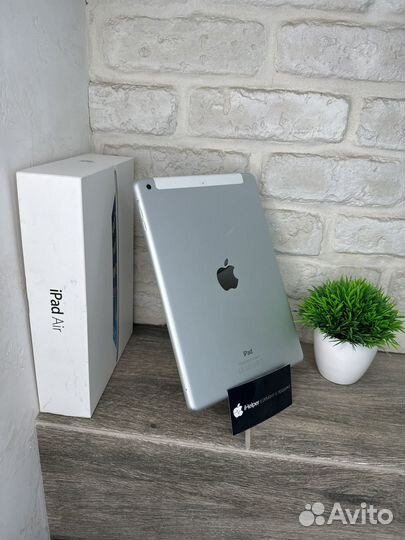 iPad Air 32GB Wi-Fi+Cellular