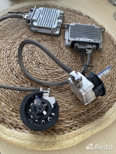 Комплект ксенона Valeo 7Green + Лампы Osram d8s