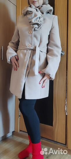 Пальто женское 46 48