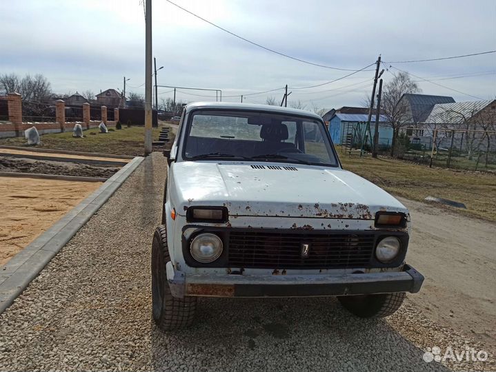 Капот на ниву. УАЗ