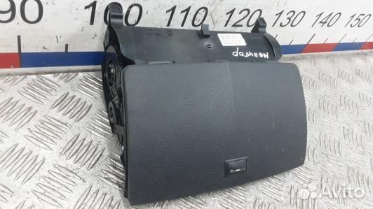 Монитор mercedes benz C-class W204 (LNT07JA01)