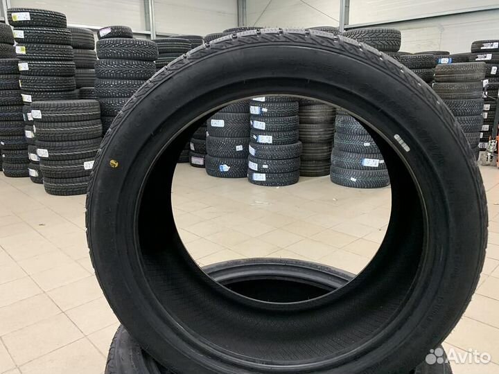 Arivo Winmaster ARW2 215/50 R17 95H