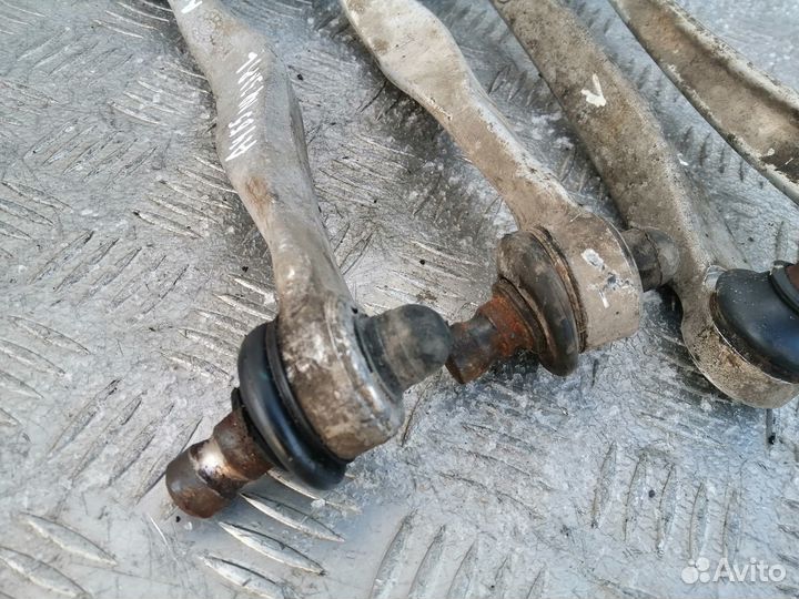 Рычаг передний верхний Audi A4 B5 1996г