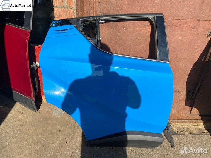 Toйoтa C-хр Дверь задняя правая