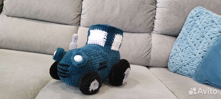 Вязанные трактор ручной работы