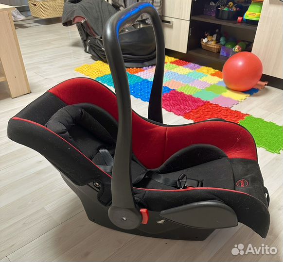 Автомобильное кресло от 0 до 13 мес