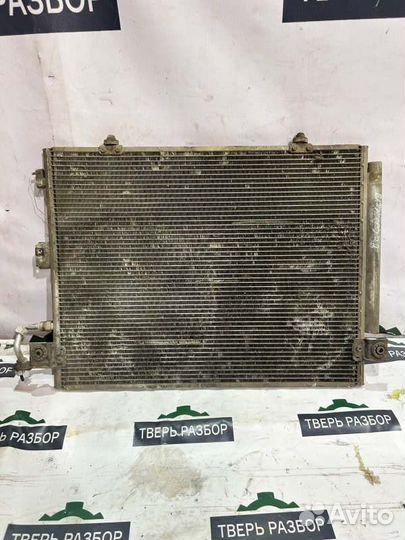 Радиатор кондиционера Mitsubishi Pajero 3 3.8