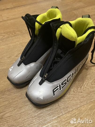 Лыжные ботинки fischer детские