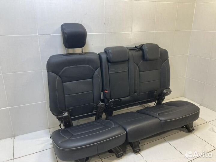 Сиденье заднее Mercedes-Benz M-Class ML W166