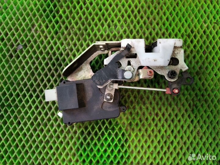 Замок двери задней левой Chery Indis