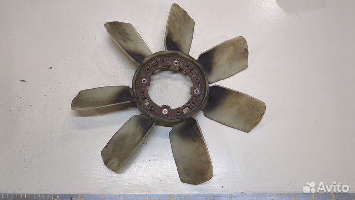 Крыльчатка вентилятора Toyota Tundra, 2004