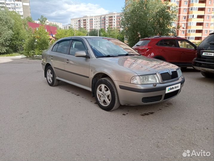 Skoda Octavia 1.6 МТ, 2008, 252 000 км