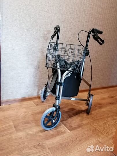 Ходунки для инвалидов роллаторы