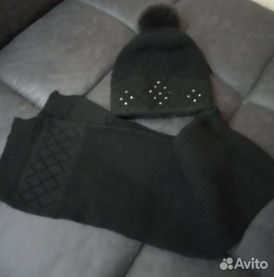 Платок шаль. Шапки- береты