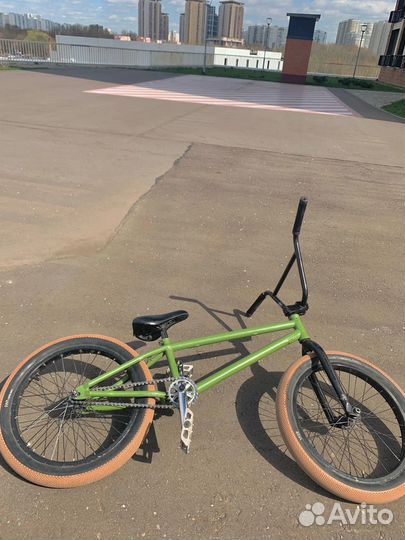Продам BMX