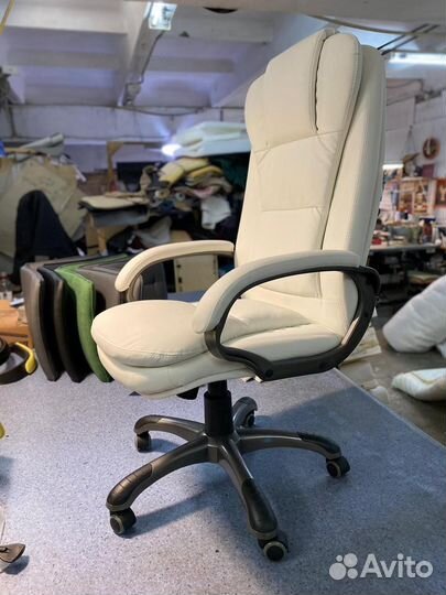Компьютерное кресло