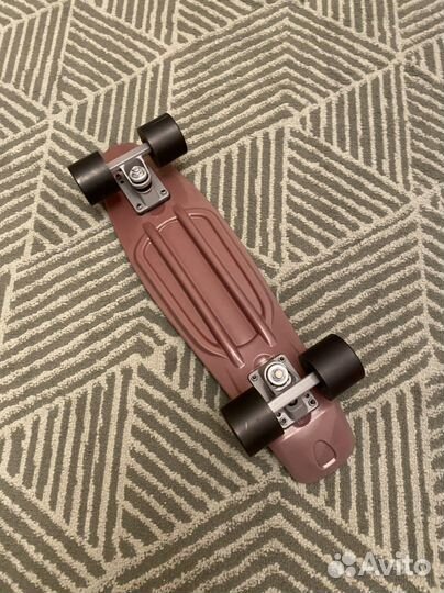 Пениборд коричневого цвета