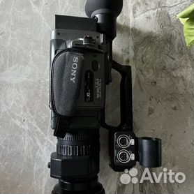 Профессиональная видеокамера Sony PXW-X70 купить, цена в интернет-магазине TV-Detail