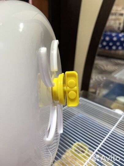 Колесо и поилка для хомяка