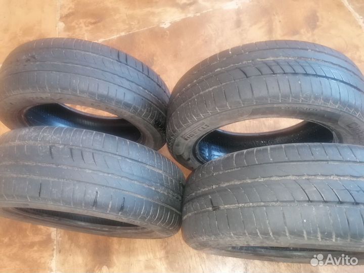 Pirelli Cinturato P1 185/55 R15