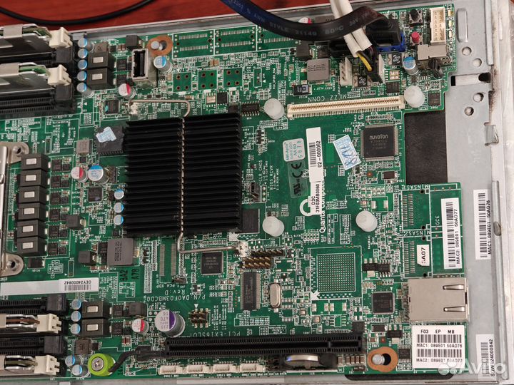 Двухсокетная материнская плата Quanta lga 2011