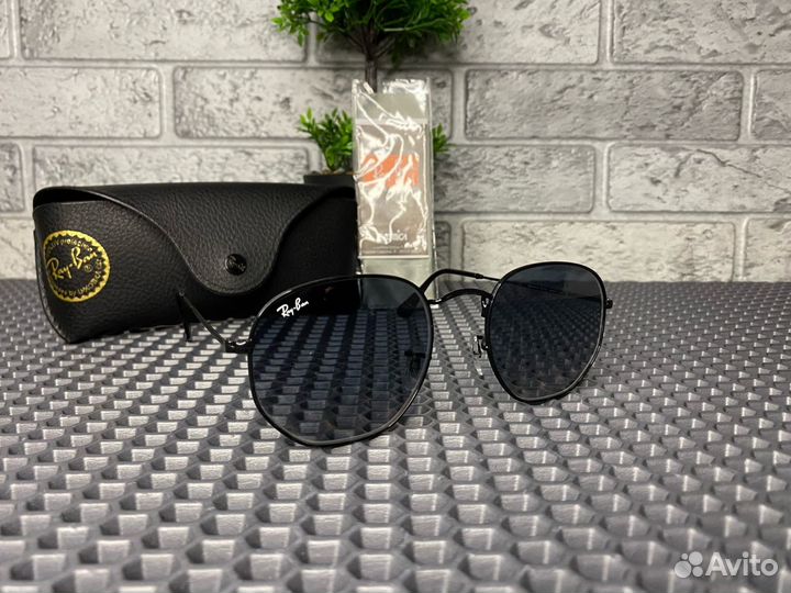 Очки солнцезащитные Ray-Ban