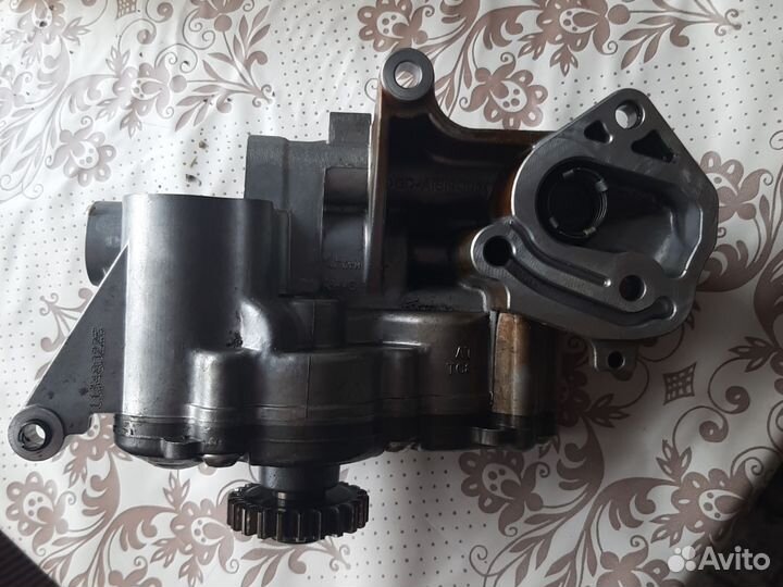 Масляный насос volkswagen Tiguan 2,0